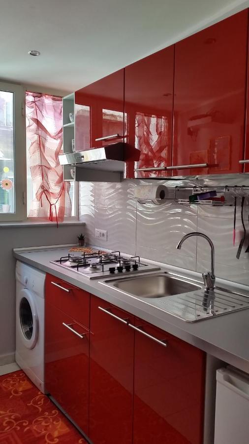 Magic Napoli Red Apartment Екстериор снимка