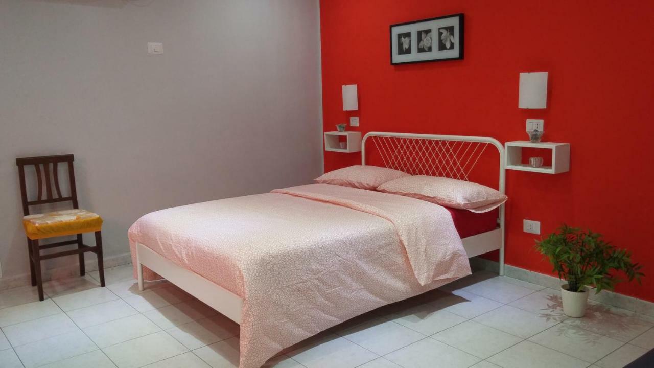 Magic Napoli Red Apartment Екстериор снимка