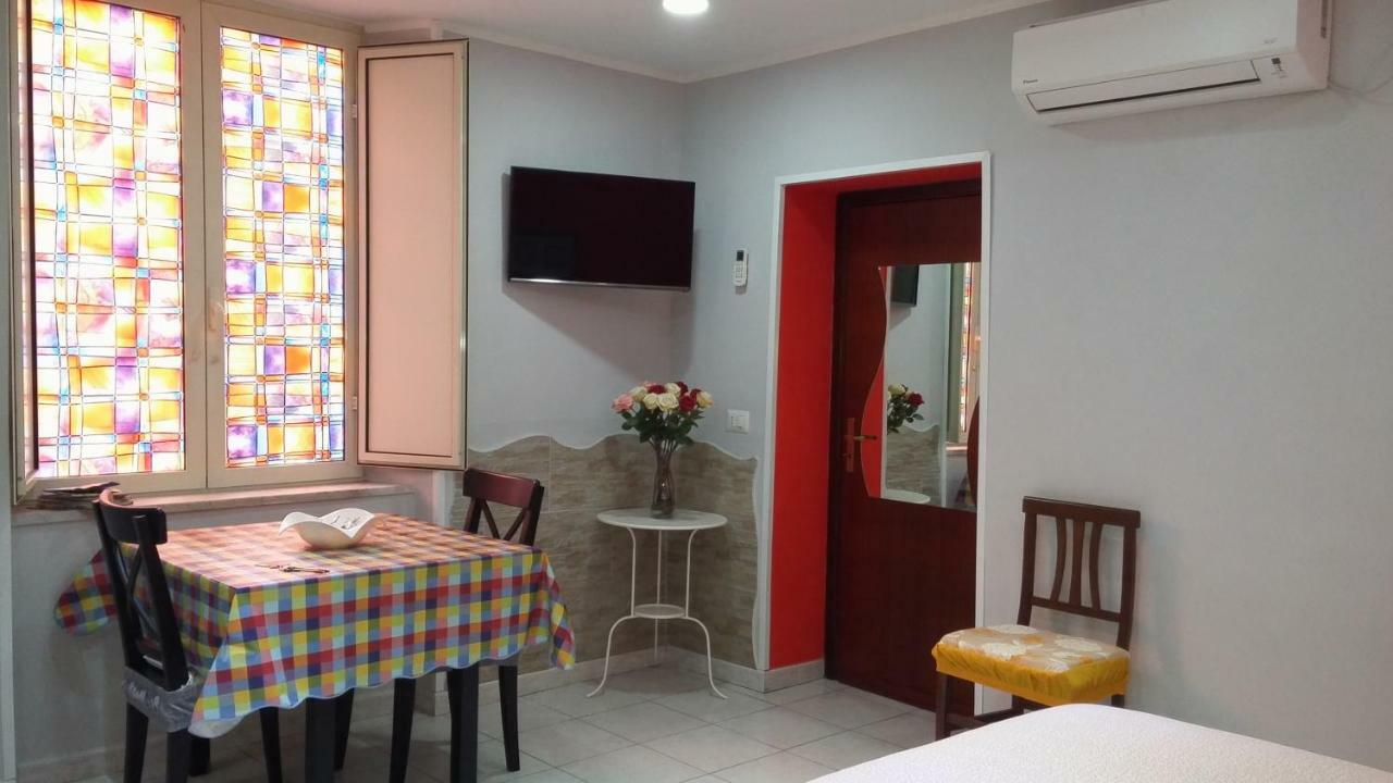 Magic Napoli Red Apartment Екстериор снимка