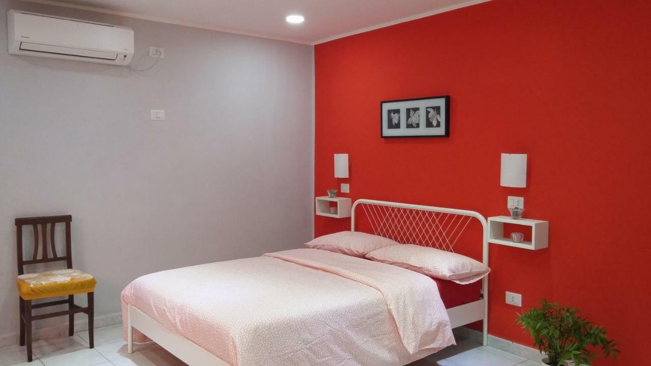 Magic Napoli Red Apartment Екстериор снимка